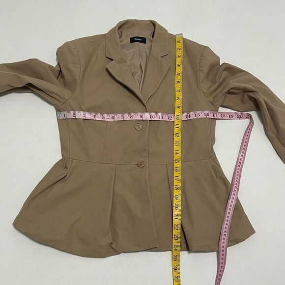 Women's Theory Braneve Approach Peplum Blazer Tan Size 8 Two Buttons Career Work - Picture 3 of 10